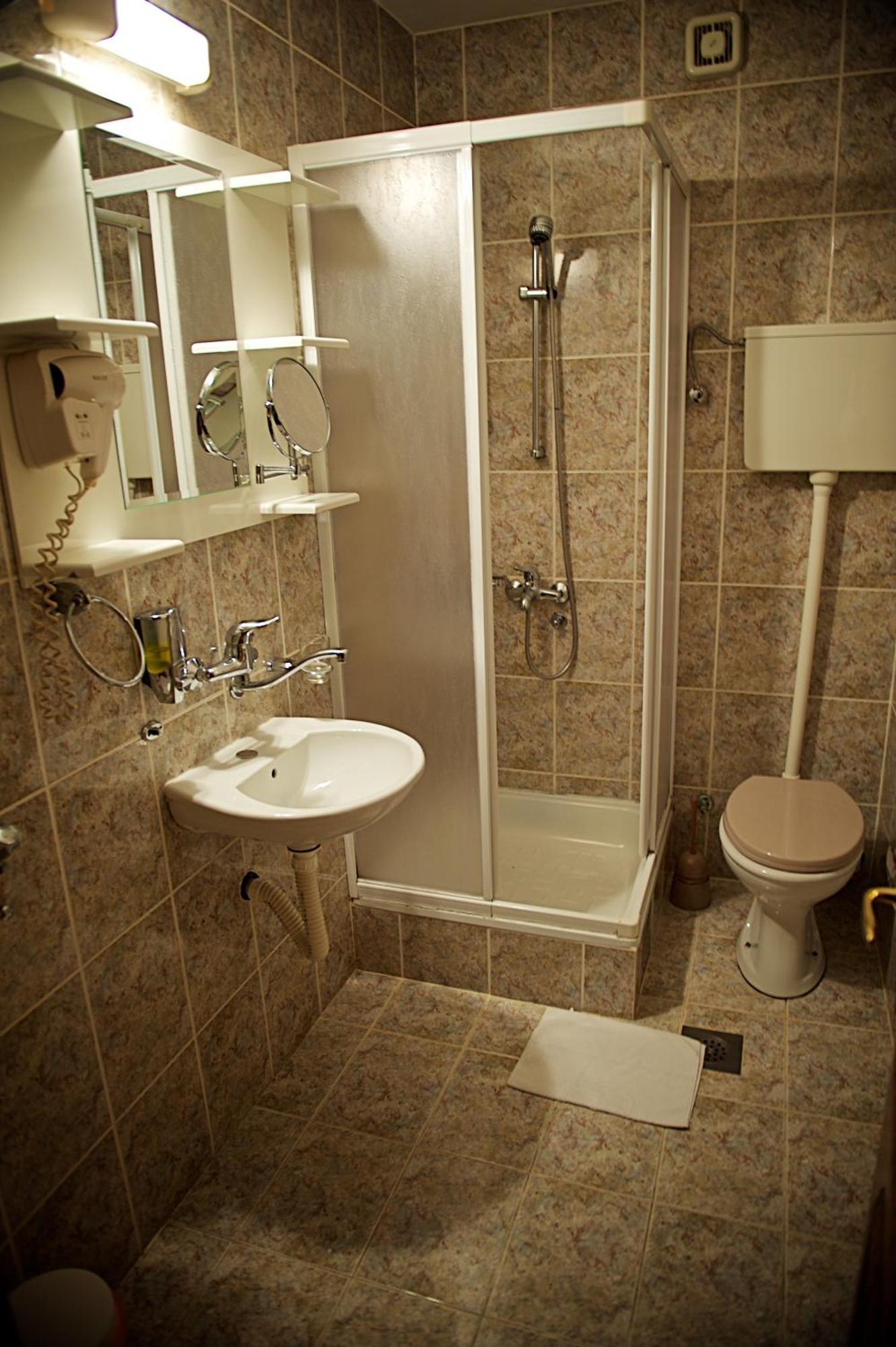 Apartments Passage Vrnjačka Banja Стая снимка